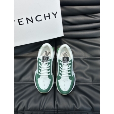 Givenchy Sneakers